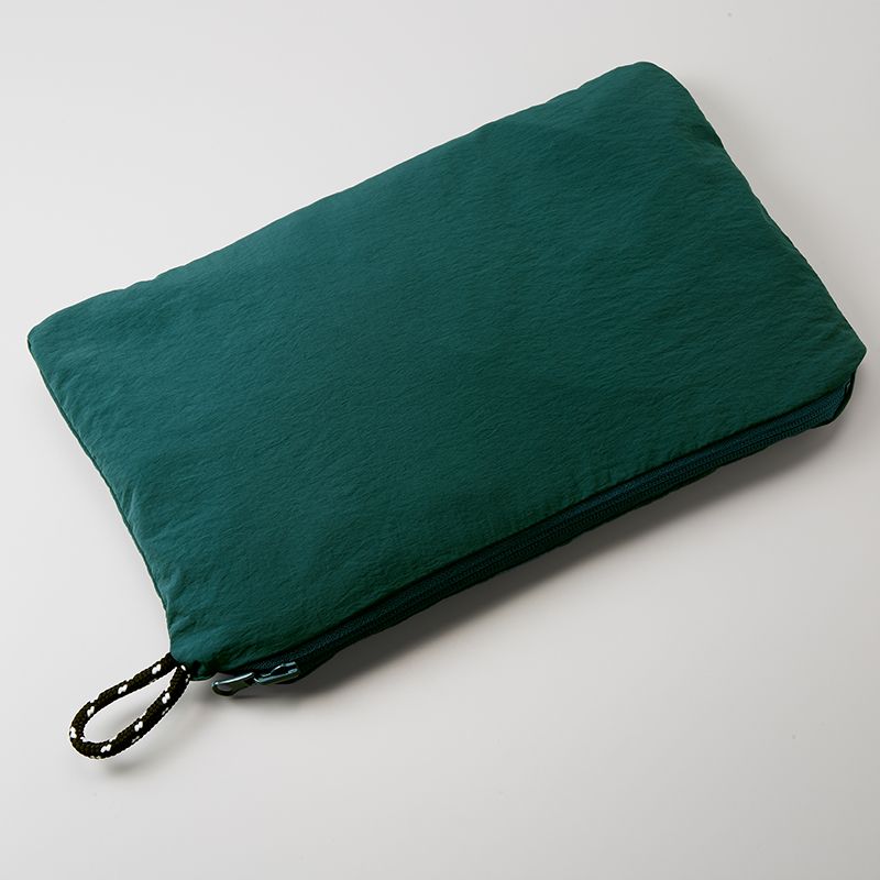 UNITED ATHLE Outfitters コットンライク ナイロン アノラック パーカー (アンティークグリーン)