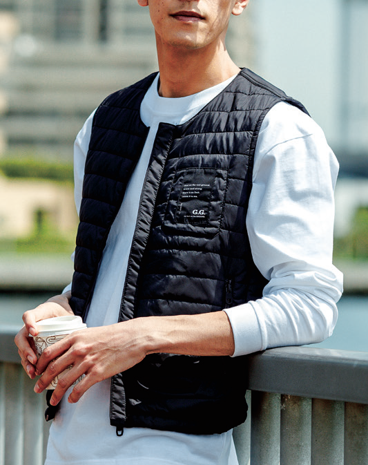 823406 アウターとして