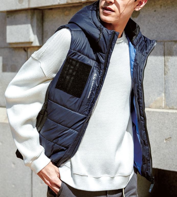 G.G. フード付きウルトラ軽量ベスト(中綿ポリエステル) 6Lサイズ